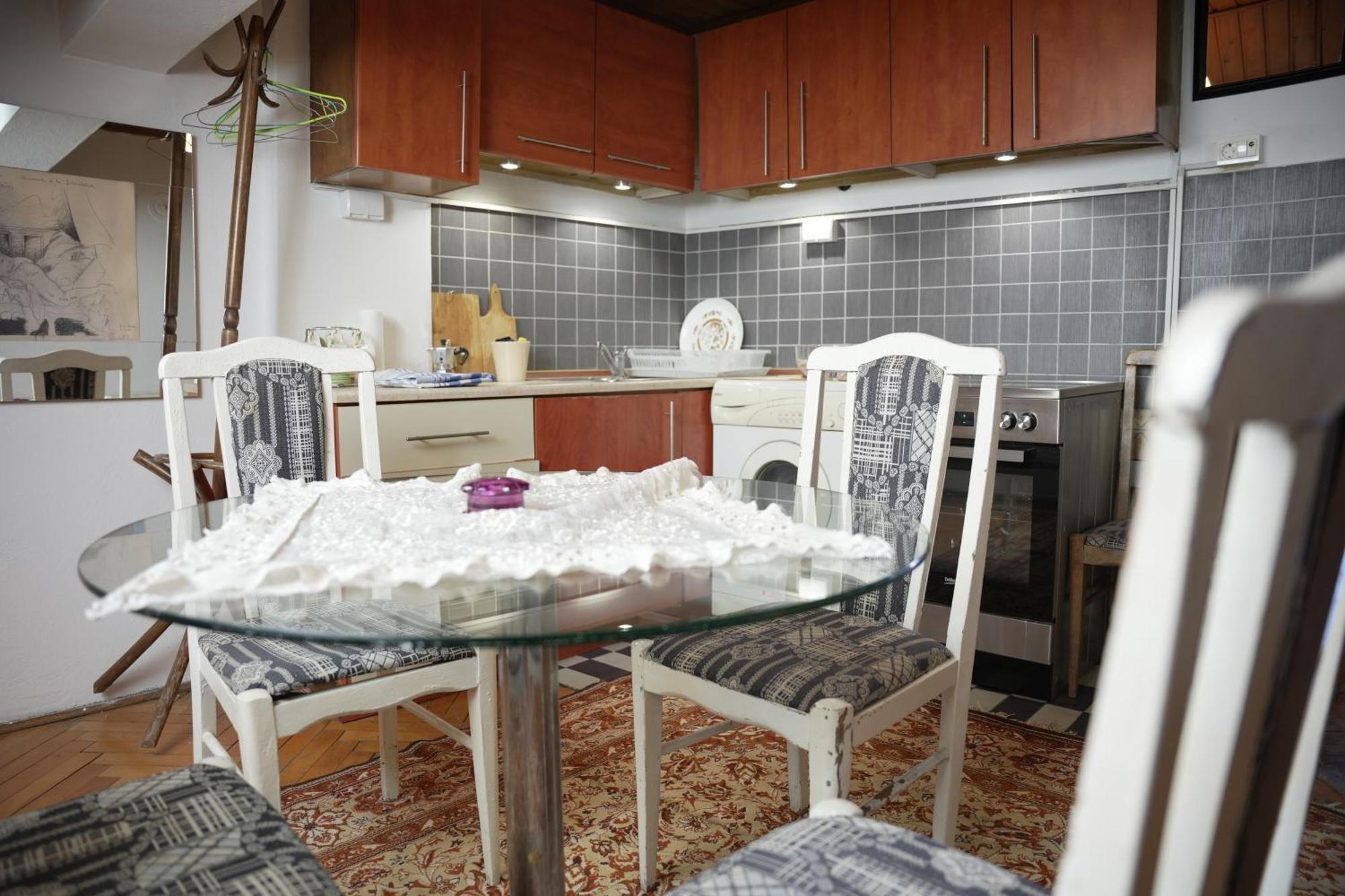 普里什蒂纳Old Street House公寓 外观 照片